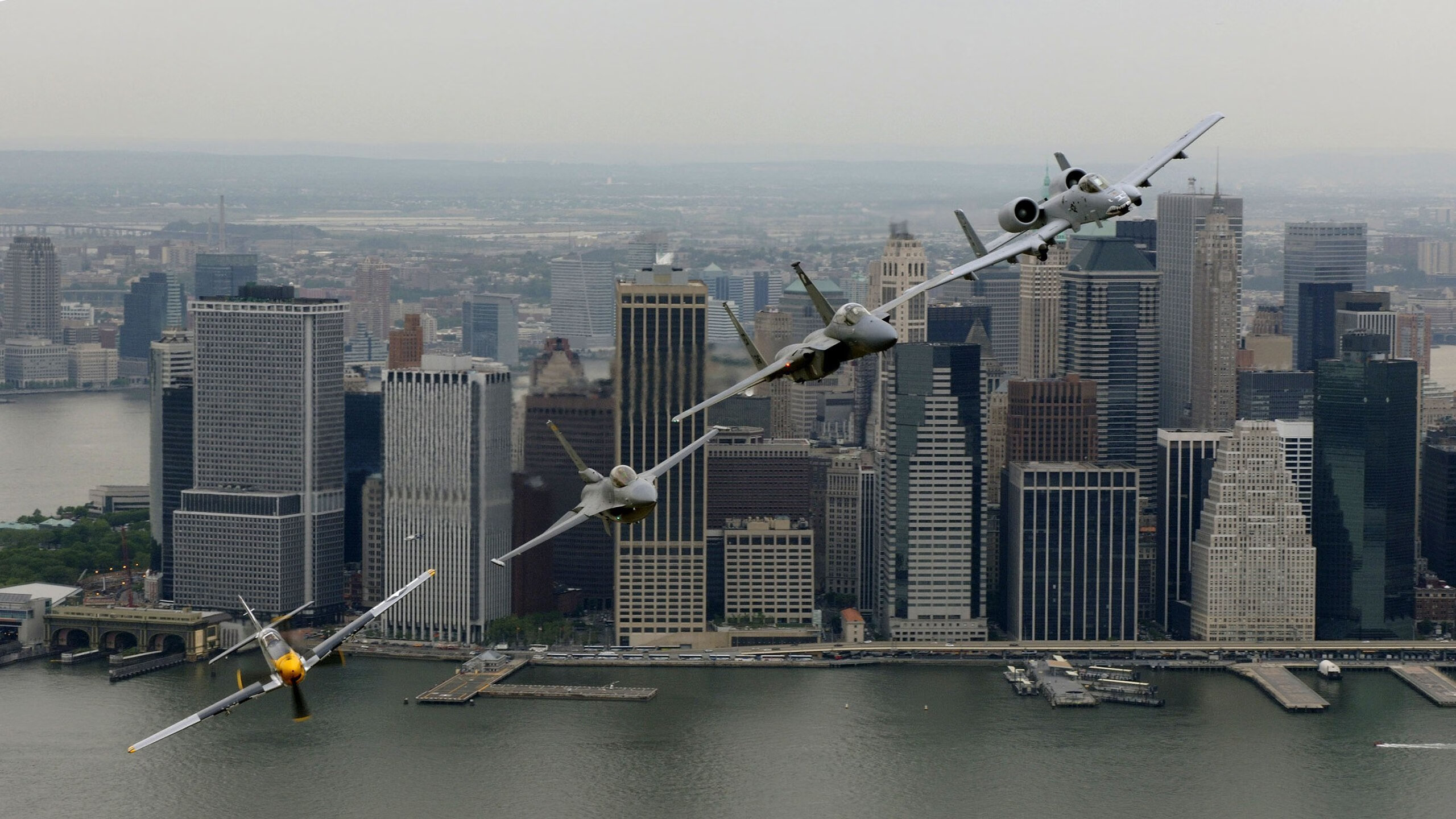 开云·体育官网APP下载-库里为慈善拍摄宣传片呼吁环保，库里慈善事业